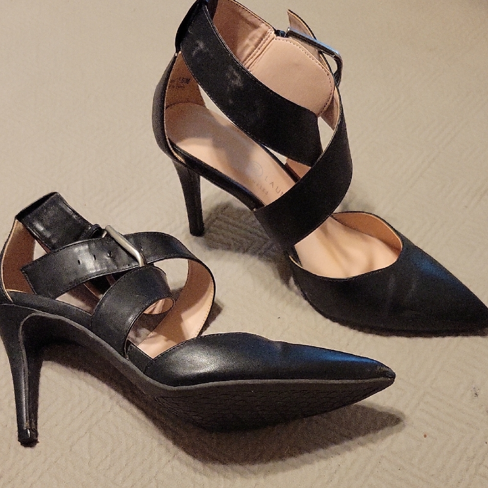 Chinese Laundry Black Strappy Heels